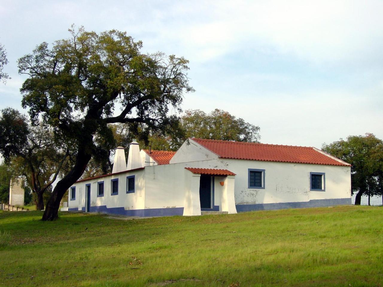Monte Dos Arneiros Hotel Lavre Luaran gambar
