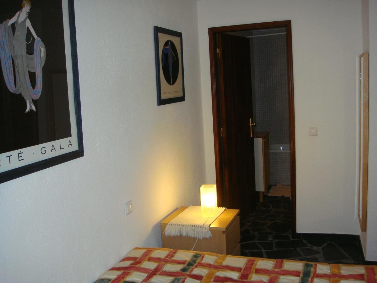Monte Dos Arneiros Hotel Lavre Bilik gambar